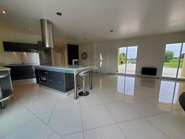 Vente Maison 4 pièces 101 m2 Aiguillon