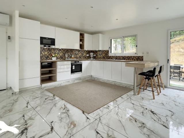 Vente Maison 4 pièces 101 m2 Chaptelat