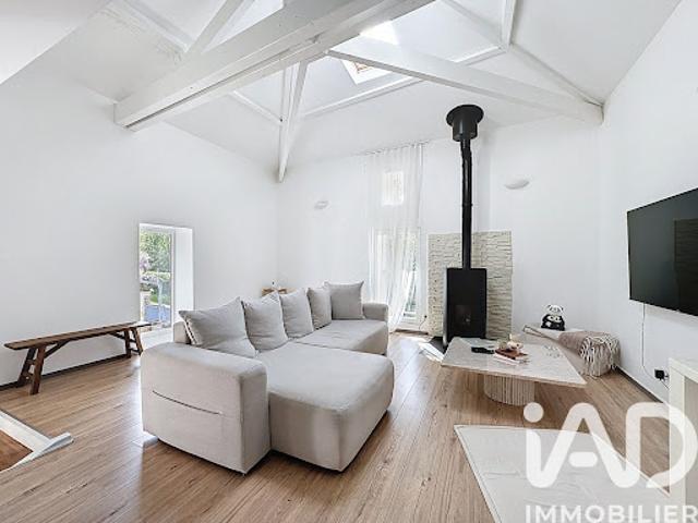 Vente Maison 4 pièces 101 m2 Fontenay le Comte