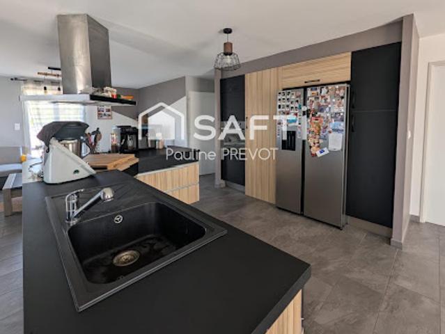 Vente Maison 4 pièces 101 m2 Varenne Saint Germain