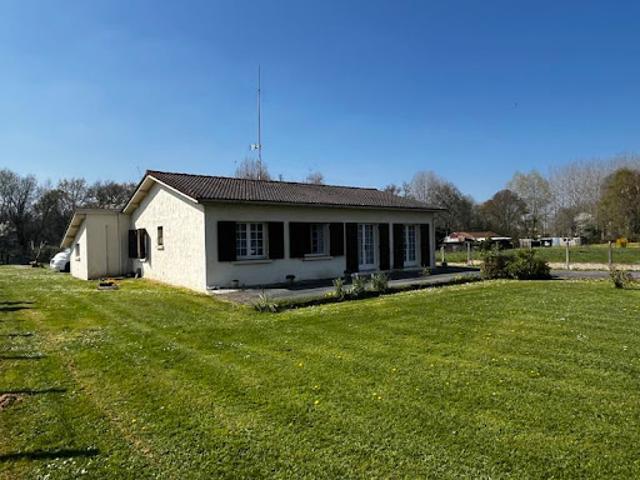Vente Maison 4 pièces 102 m2 Montendre