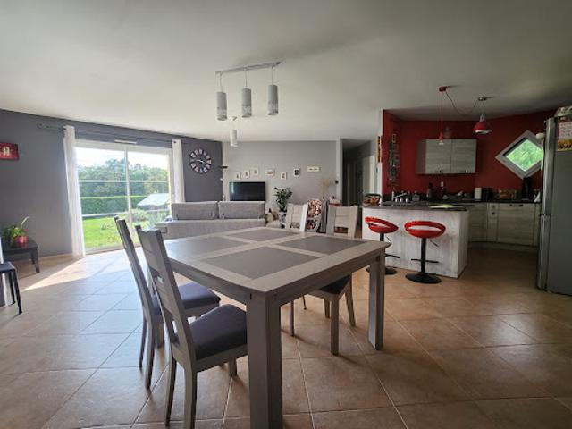Vente Maison 4 pièces 102 m2 Saint Savin