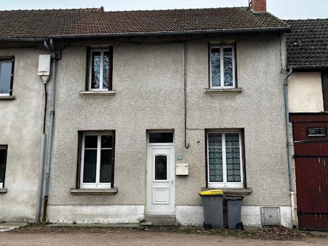 Vente Maison 4 pièces 102.84 m2 Montmarault