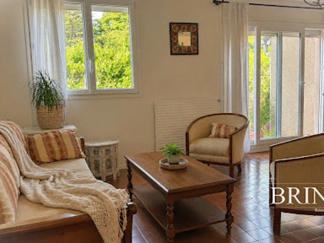 Vente Maison 4 pièces 103 m2 Montigny le Bretonneux