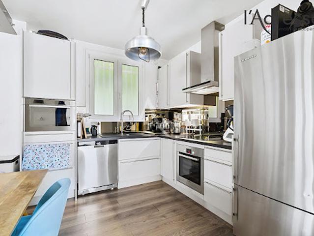 Vente Maison 4 pièces 103 m2 Suresnes