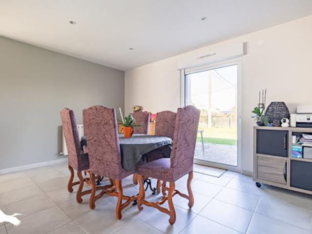 Vente Maison 4 pièces 103 m2 Saint Just Luzac