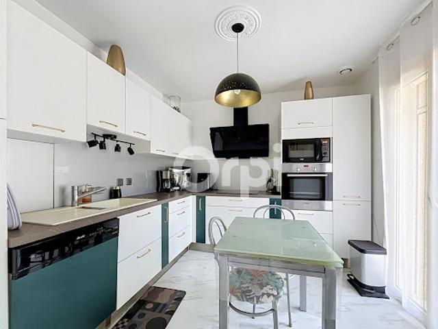 Vente Maison 4 pièces 103 m2 Saint Viance