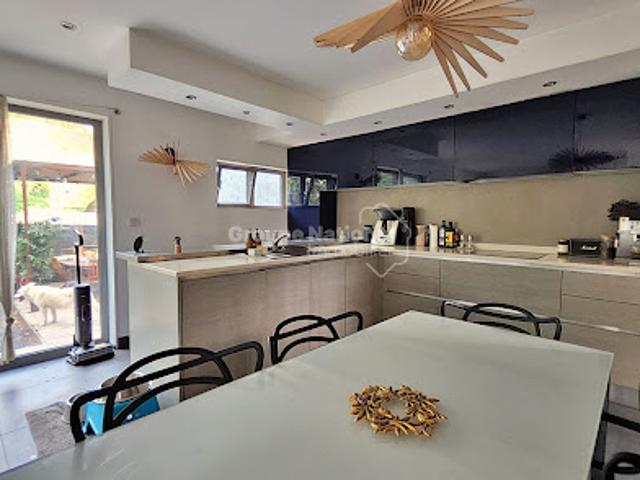 Vente Maison 4 pièces 103 m2 Septemes les vallons
