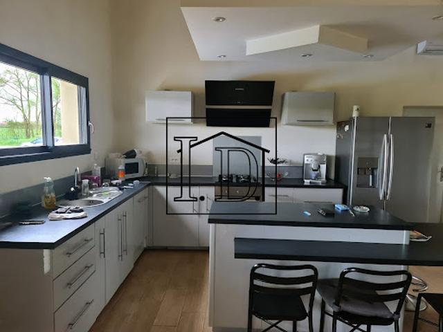 Vente Maison 4 pièces 114 m2 Saint Germain et Mons