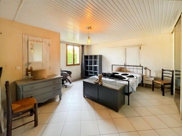 Vente Maison 4 pièces 114 m2 Sainte Colombe en Bruilhois