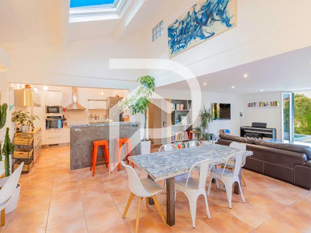 Vente Maison 4 pièces 115 m2 Marseille 12ème