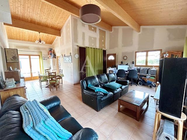 Vente Maison 4 pièces 115 m2 Merville