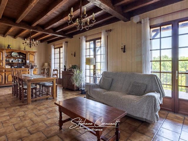 Vente Maison 4 pièces 115 m2 Neuvic