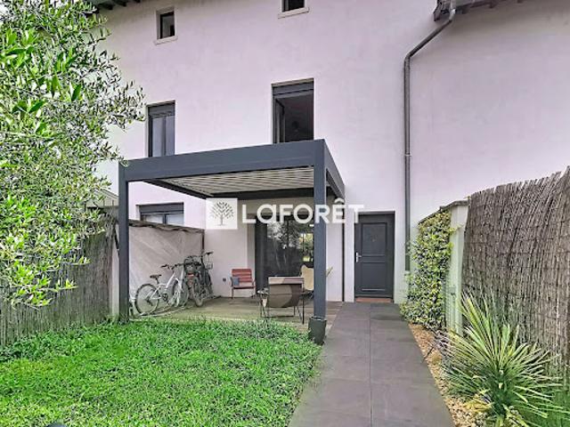 Vente Maison 4 pièces 115 m2 Neuville sur Saône