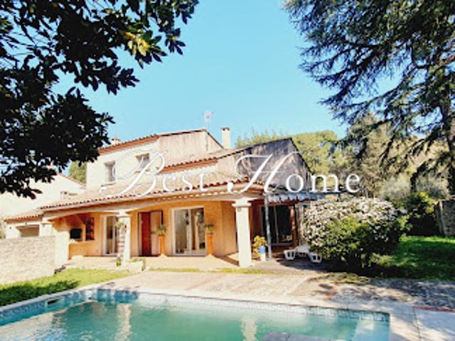 Vente Maison 4 pièces 115 m2 Nimes