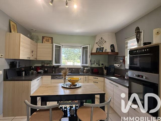 Vente Maison 4 pièces 115 m2 Ogeu les Bains