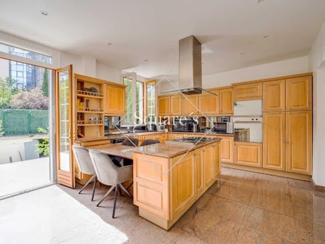 Vente Maison 4 pièces 115 m2 Issy les Moulineaux