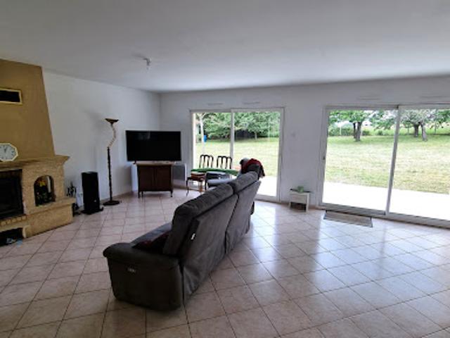 Vente Maison 4 pièces 116 m2 Nontron