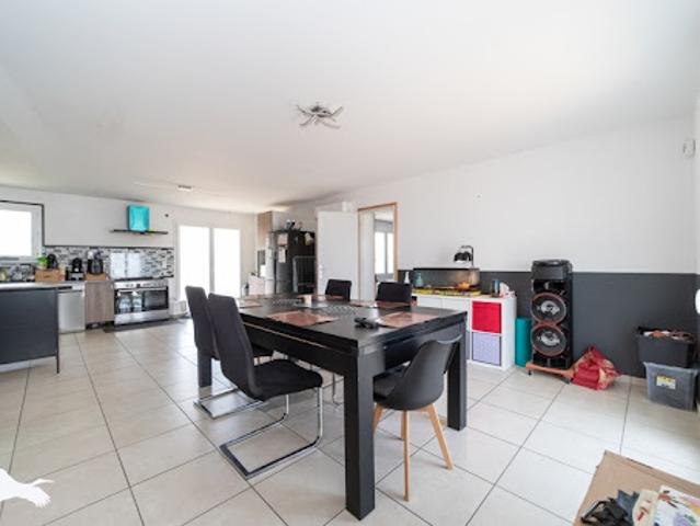 Vente Maison 4 pièces 116 m2 Blaye