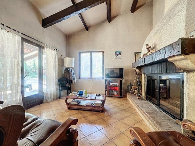 Vente Maison 4 pièces 116 m2 Le Revest les Eaux