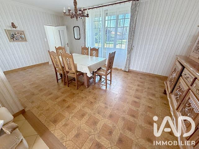 Vente Maison 4 pièces 116 m2 Saint Aubin le Cloud