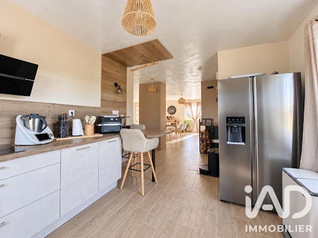 Vente Maison 4 pièces 116 m2 Saint André le Puy