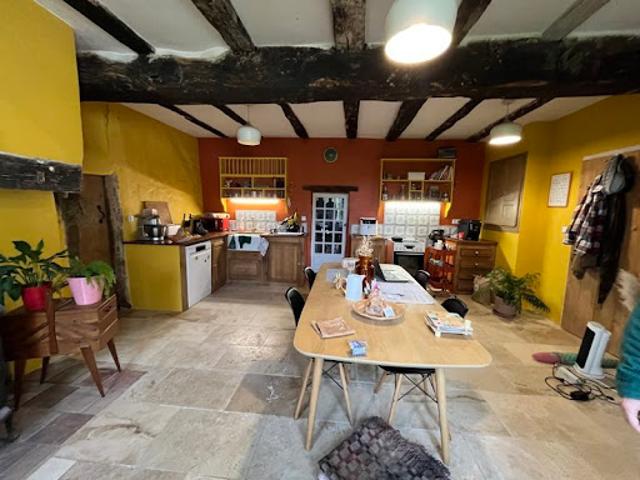 Vente Maison 4 pièces 117 m2 Saint Martial d'Artenset