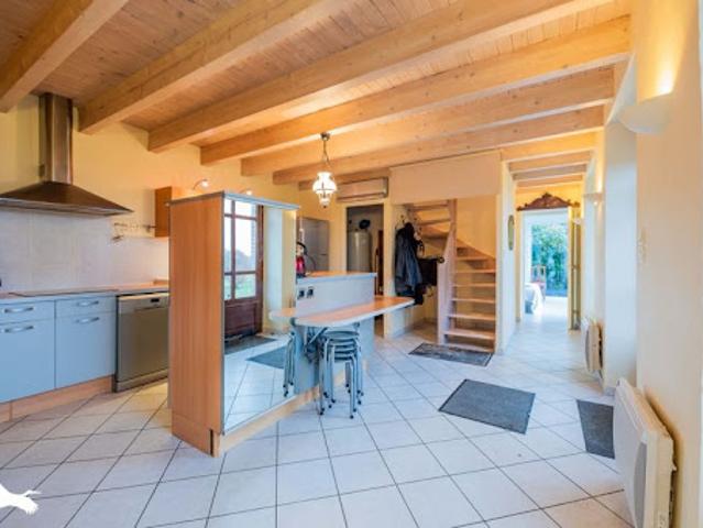 Vente Maison 4 pièces 117 m2 Saint Exupéry les Roches