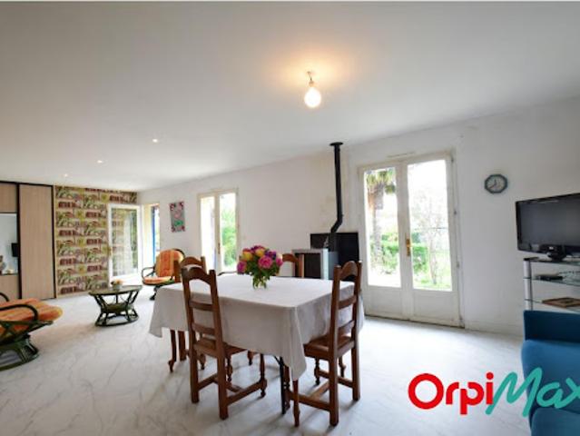 Vente Maison 4 pièces 117 m2 Tesson