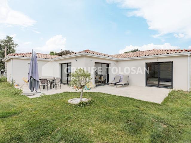 Vente Maison 4 pièces 118 m2 Lanta