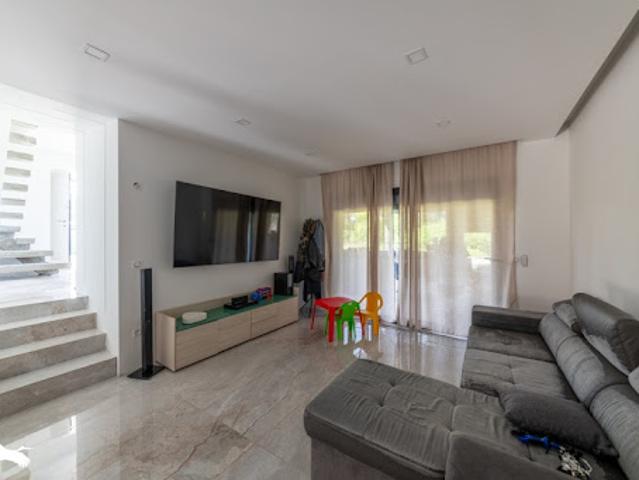 Vente Maison 4 pièces 118 m2 Goudourville