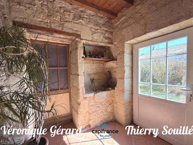 Vente Maison 4 pièces 118 m2 Lussac