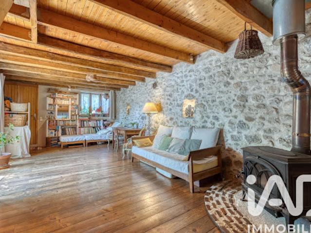 Vente Maison 4 pièces 118 m2 Sainte Marie d'Alloix