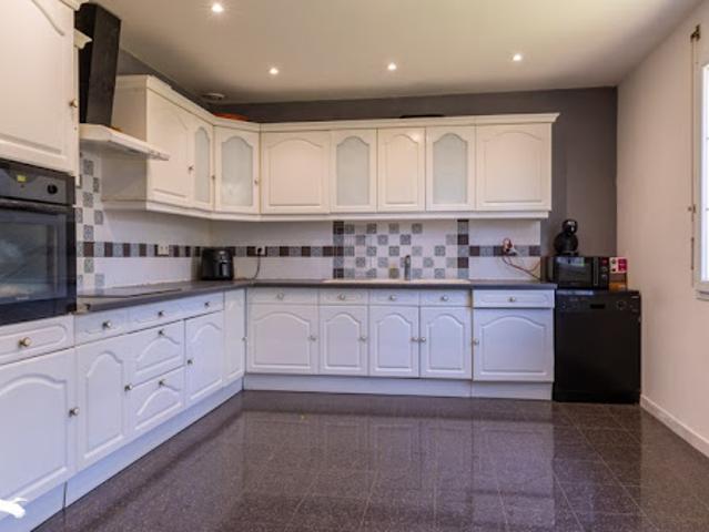 Vente Maison 4 pièces 118 m2 Ussac