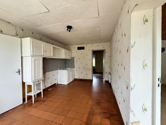 Vente Maison 4 pièces 119 m2 Saint Martial d'Artenset