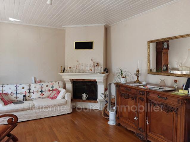 Vente Maison 4 pièces 110 m2 Marcillac la Croisille