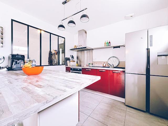 Vente Maison 4 pièces 110 m2 Artigues près Bordeaux