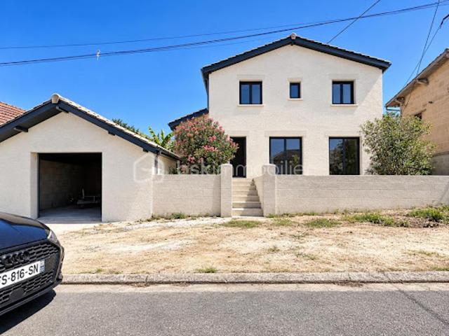 Vente Maison 4 pièces 110 m2 Bourg sur gironde