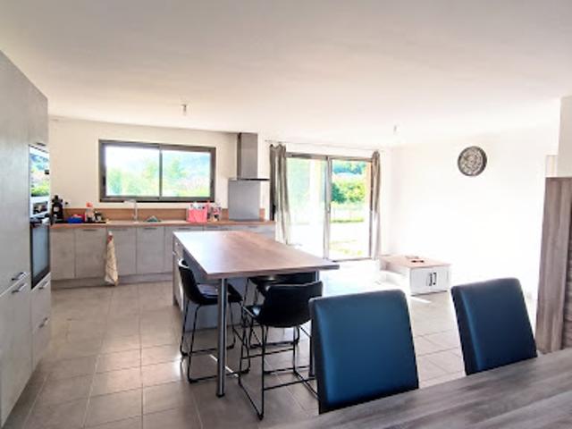 Vente Maison 4 pièces 110 m2 Cubjac