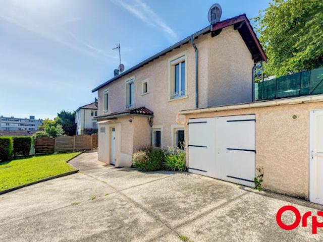 Vente Maison 4 pièces 110 m2 Caluire et Cuire