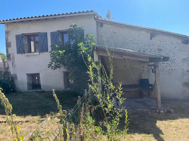 Vente Maison 4 pièces 110 m2 Chalais
