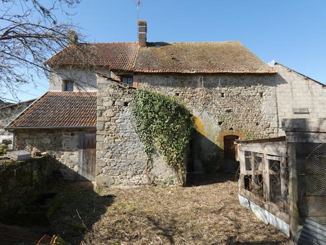 Vente Maison 4 pièces 110 m2 Chénérailles