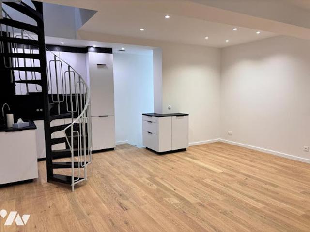 Vente Maison 4 pièces 110 m2 Paris 18ème