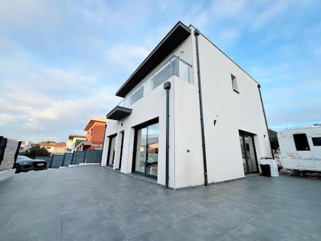 Vente Maison 4 pièces 110 m2 Perpignan
