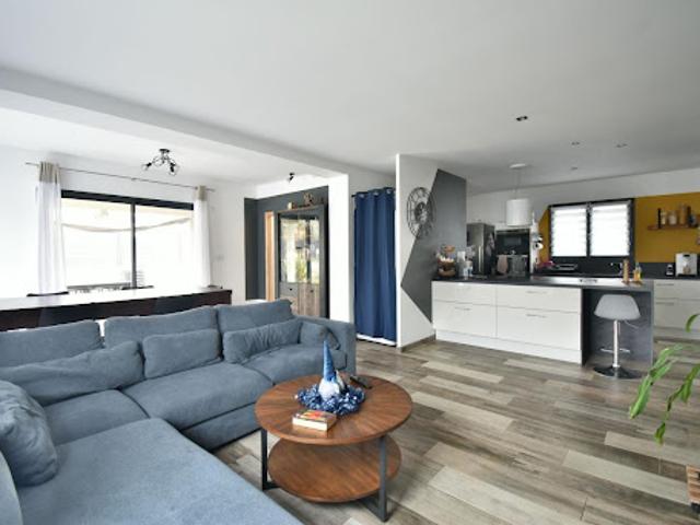 Vente Maison 4 pièces 110 m2 Rignieux le Franc