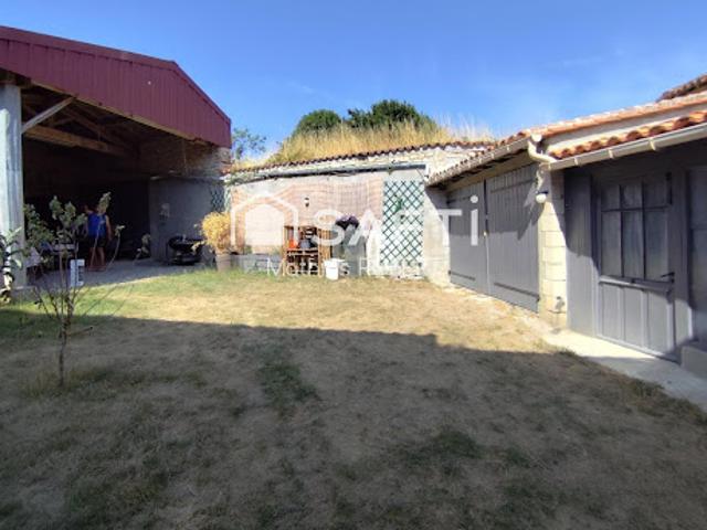 Vente Maison 4 pièces 110 m2 Saint Amant de Boixe