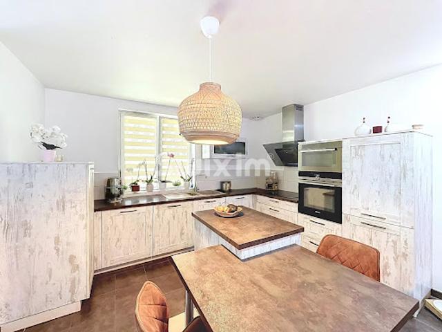 Vente Maison 4 pièces 110 m2 Saint Cergues