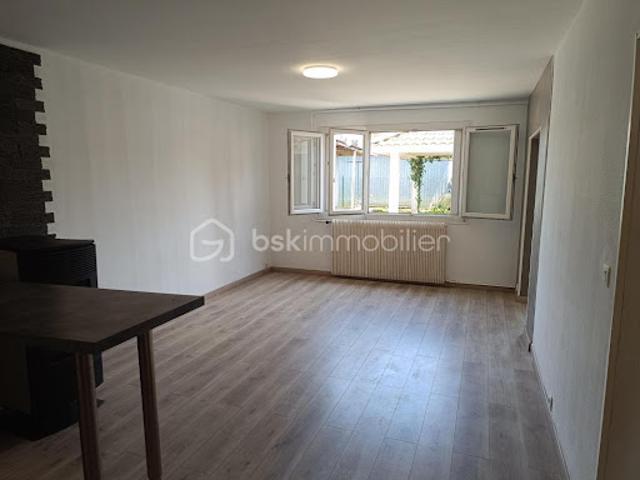 Vente Maison 4 pièces 110 m2 Saint Savin