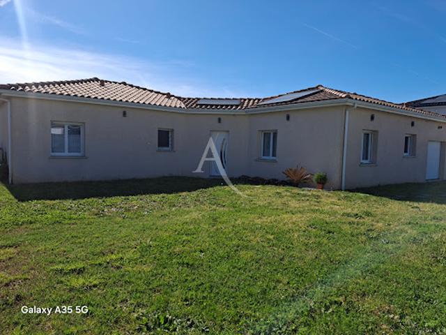 Vente Maison 4 pièces 110.74 m2 L'Isle Jourdain