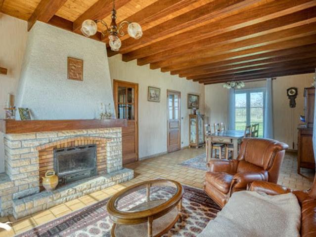 Vente Maison 4 pièces 111 m2 Lavergne